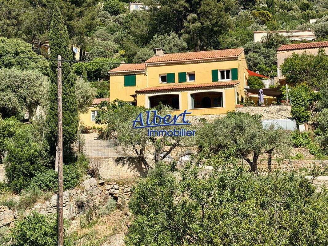 Maison à OLLIOULES