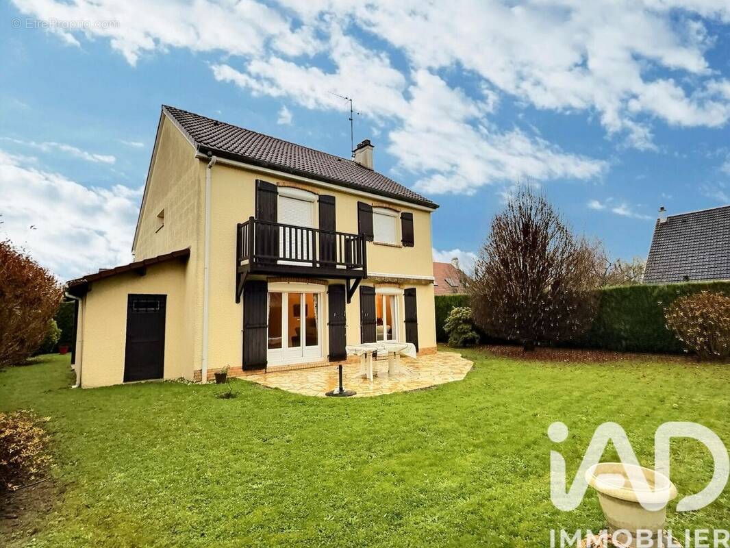 Photo 1 - Maison à OZOIR-LA-FERRIERE