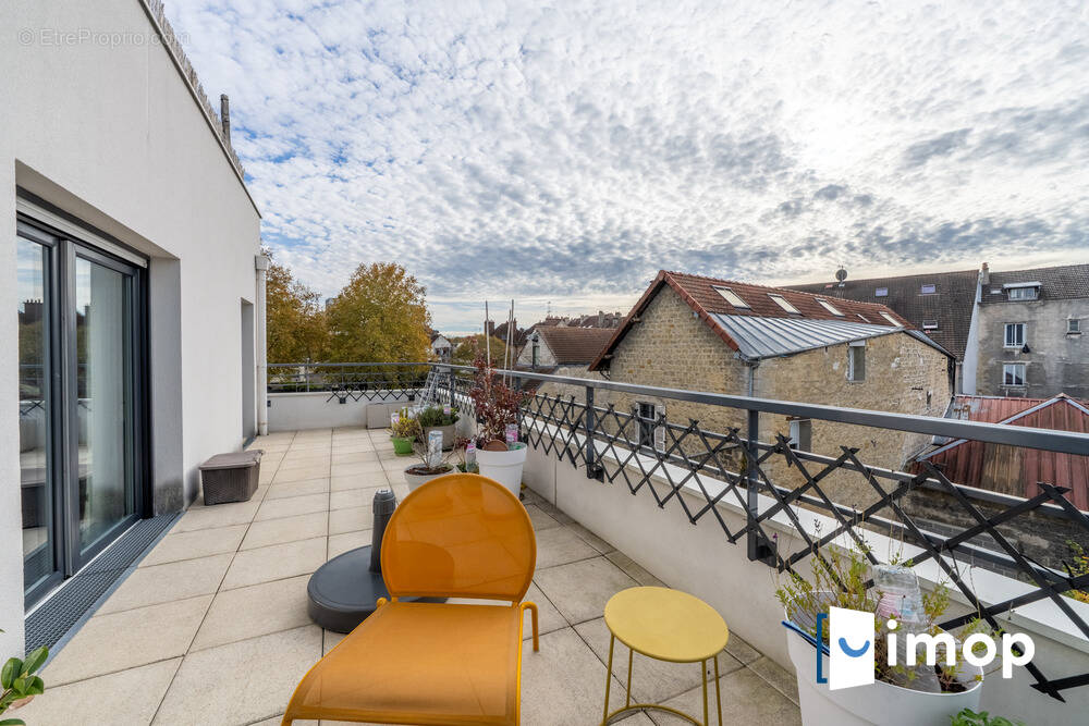 Appartement à SAINT-OUEN-L&#039;AUMONE