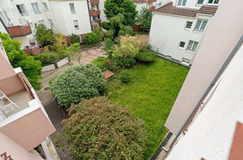 Appartement à NOGENT-SUR-MARNE