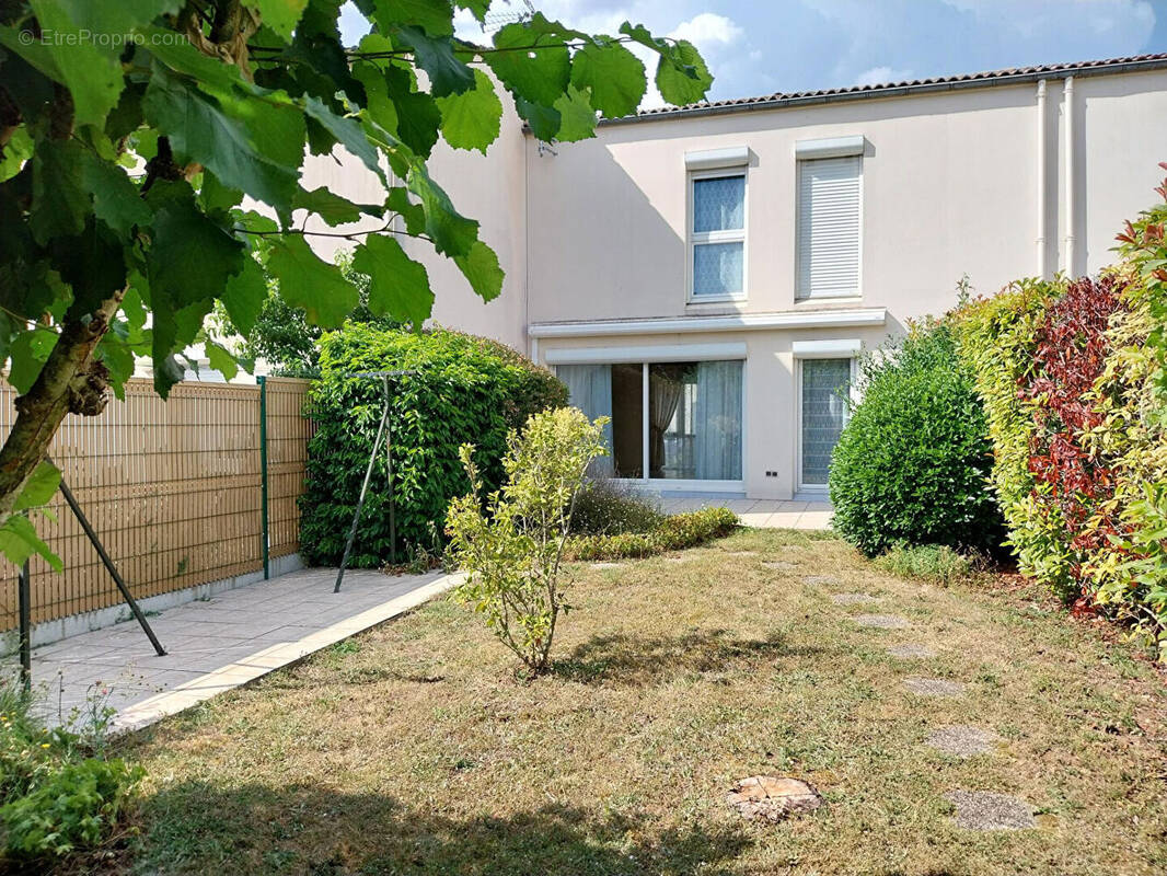 Maison à POITIERS