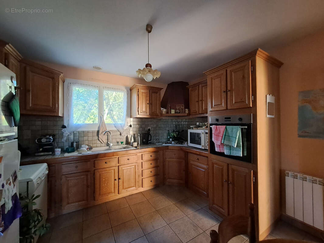 Maison à FEUGAROLLES