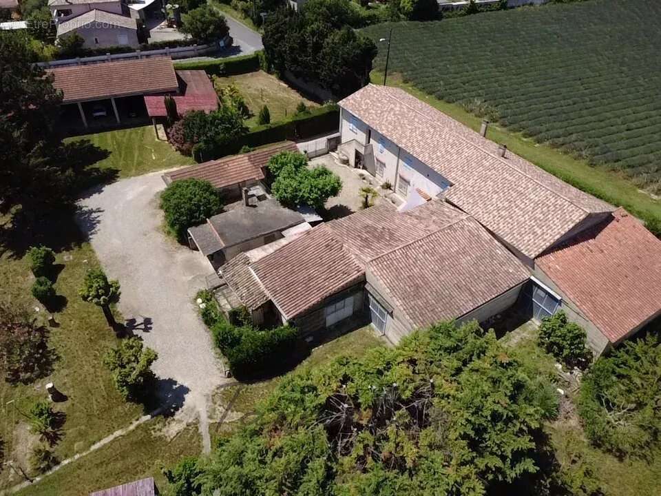 Appartement à MONTELIMAR