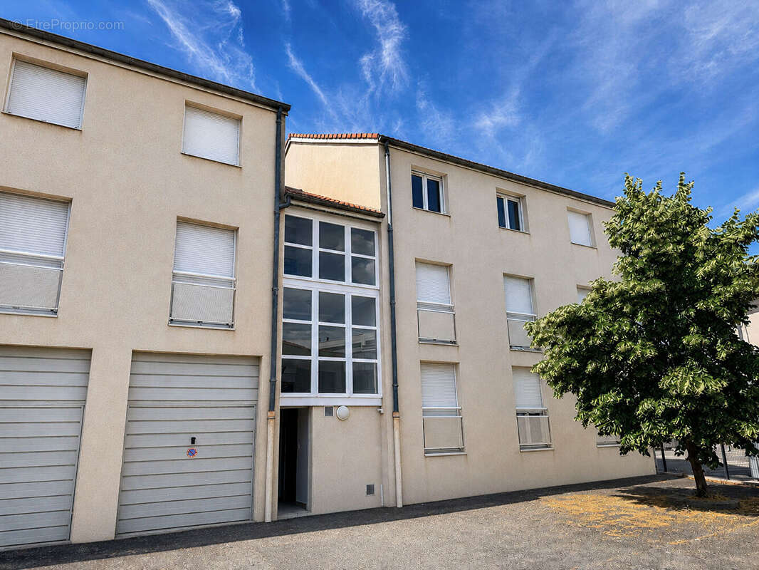 Appartement à AUBIERE