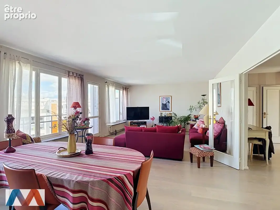 Appartement 137 m² à Clermont-Ferrand  - photo 1