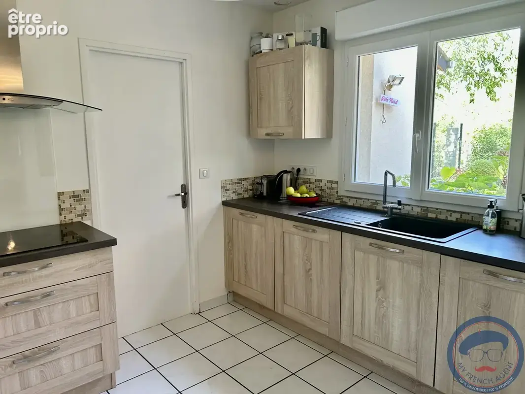 Coup de cœur à Montlouis-sur-Loire   Une maison familiale au calme - photo 4