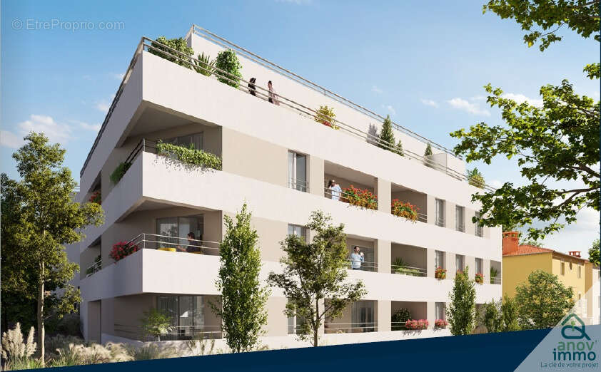 Appartement à SATHONAY-CAMP