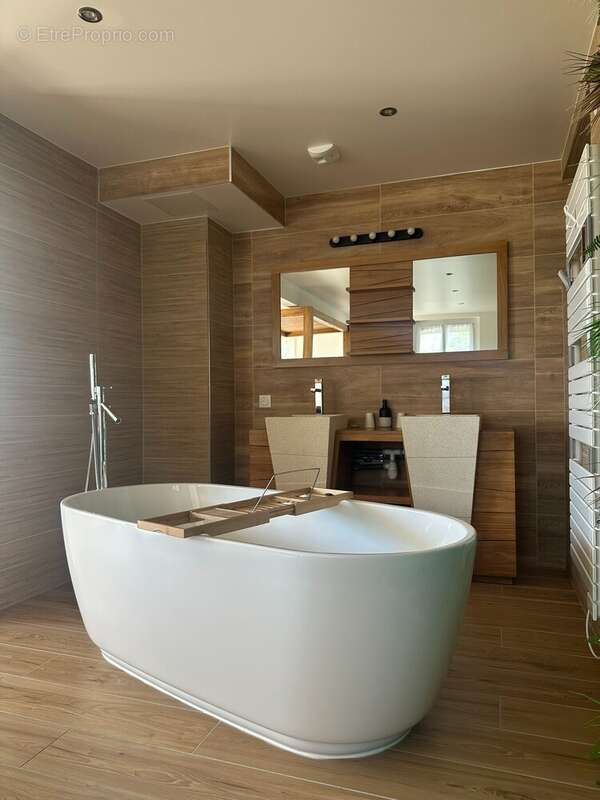 Maison à CHARTRETTES