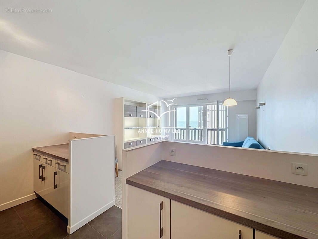 Appartement à BLONVILLE-SUR-MER
