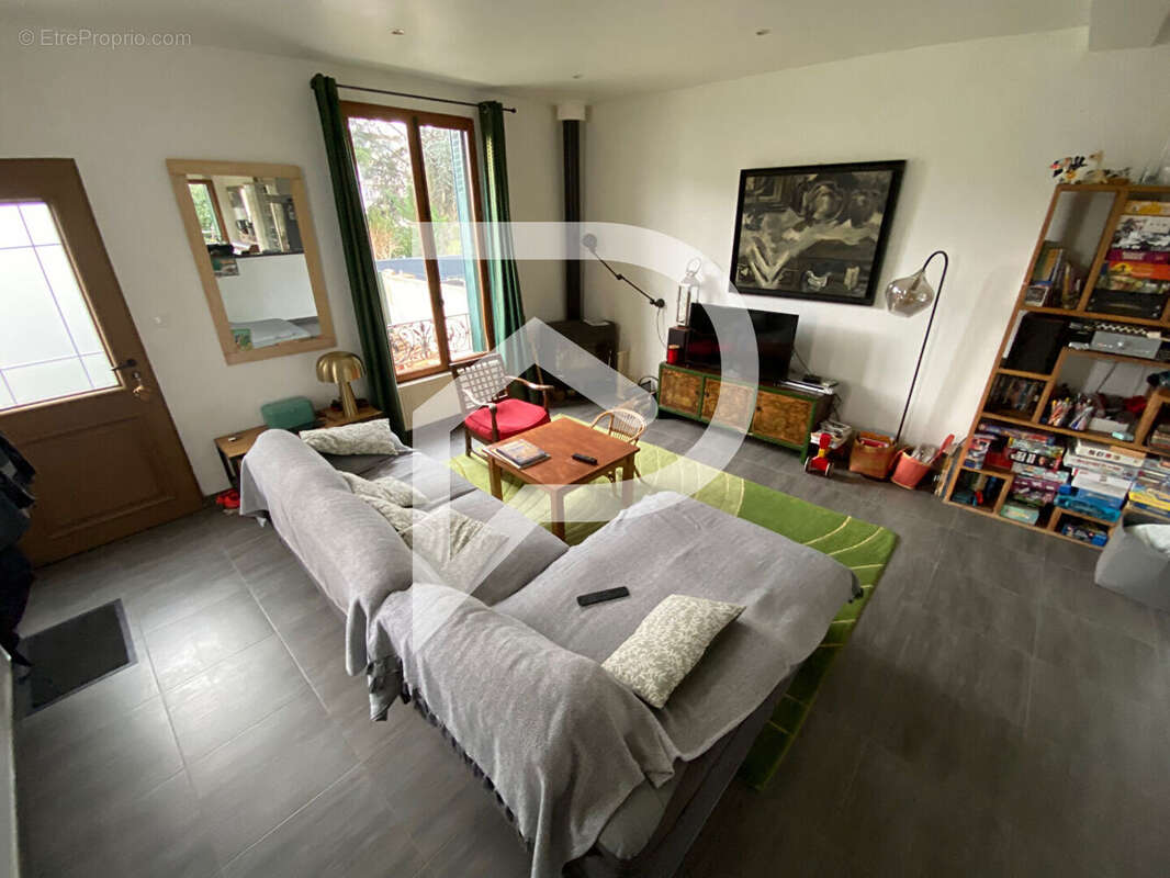 Maison Colombes 7 pièce(s) 135 m2  quartier Petite Garenne - photo 3