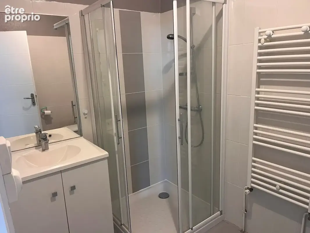 Appartement T3 MORNANT - photo 4