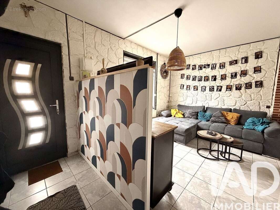 Photo 5 - Maison à GONDECOURT