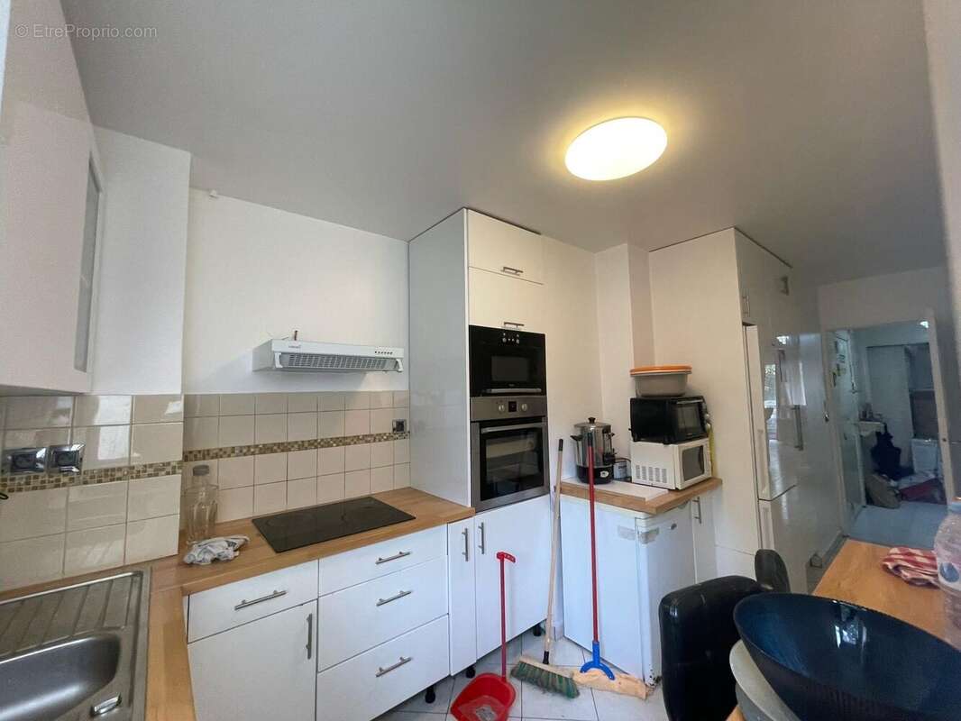 Appartement à PARIS-19E