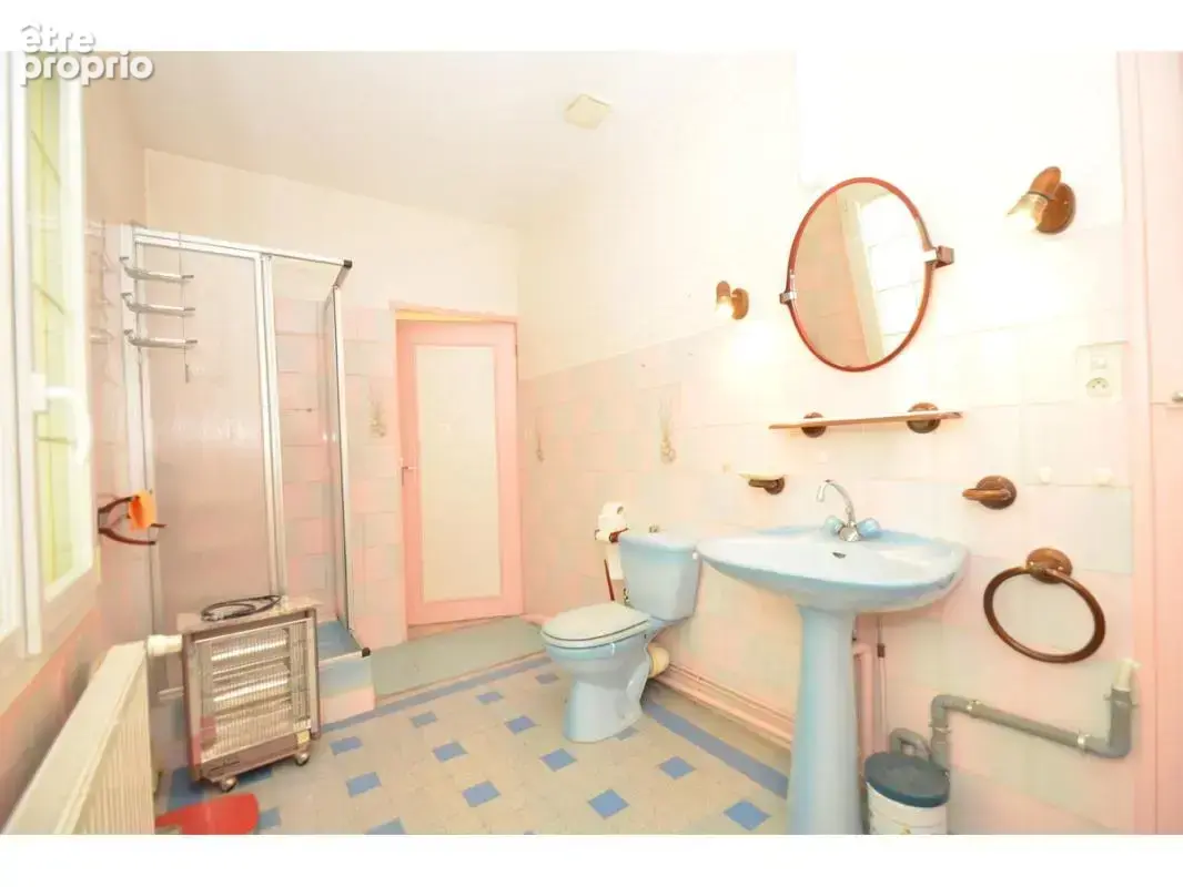 Maison 8 pièces 174 m² à vendre à Riberac (24600) - photo 17
