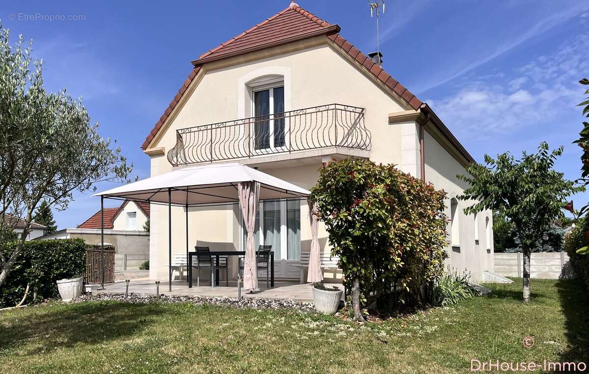 Maison 230 m² à Troyes  - photo 6