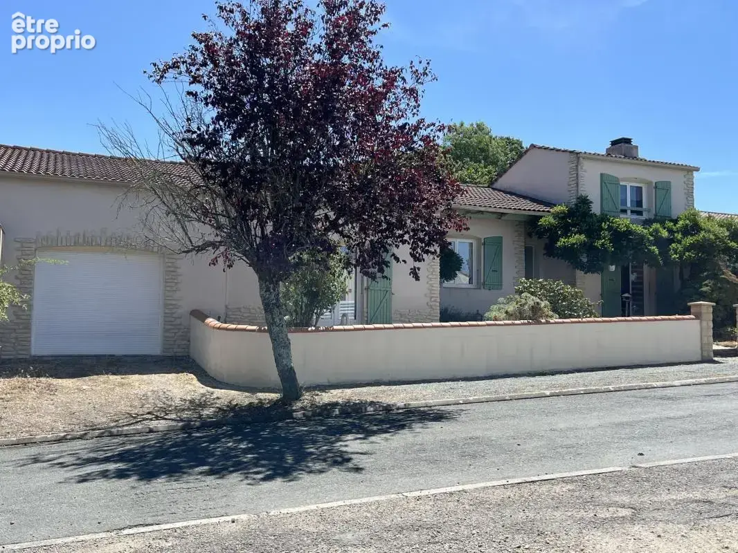 Maison 115 m² à Poiroux  - photo 2