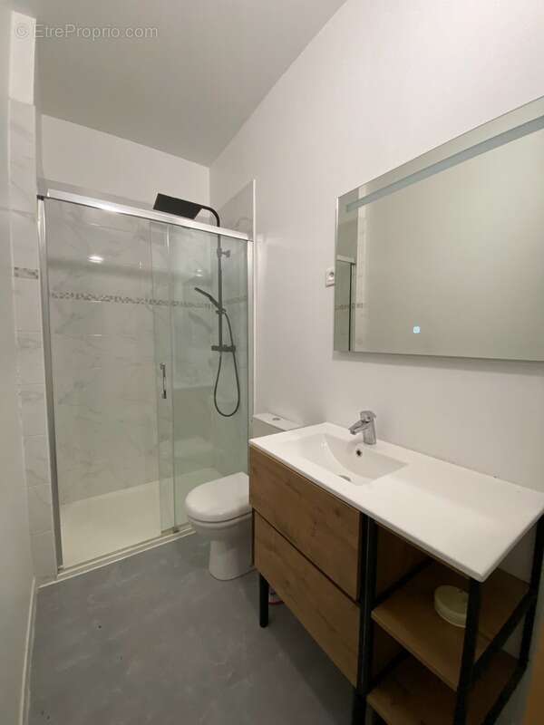 Maison à RUELLE-SUR-TOUVRE