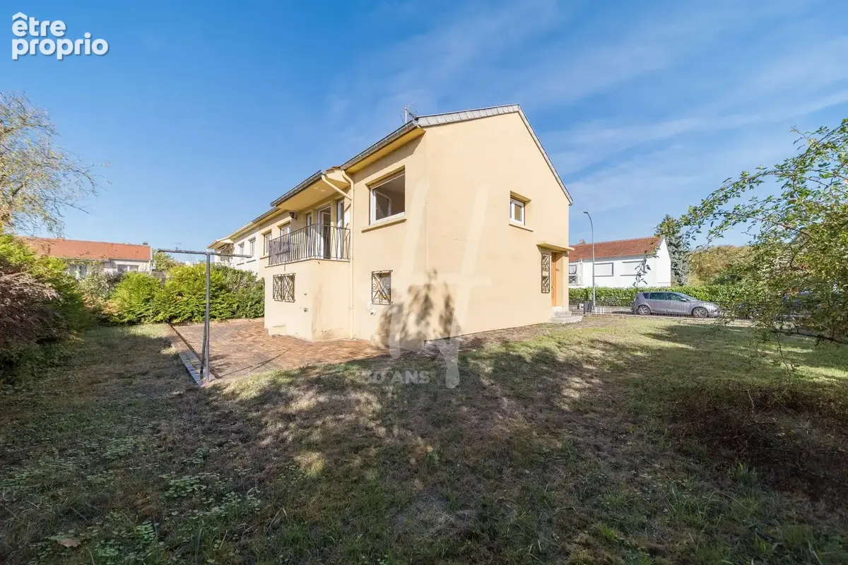 Maison 5 pièces 117 m² à vendre à Montigny-Les-Metz (57950) - photo 1