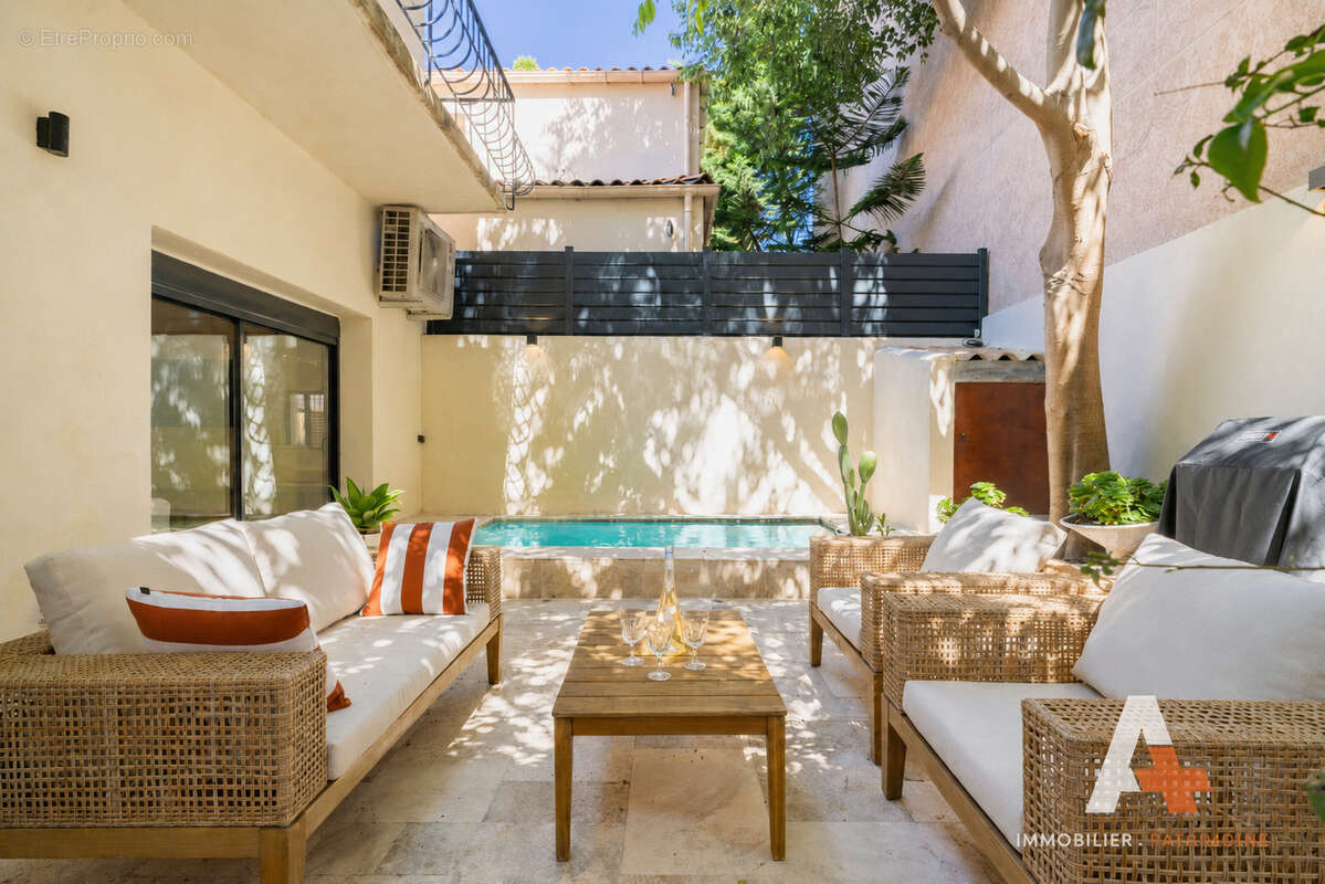 Maison à MARSEILLE-8E