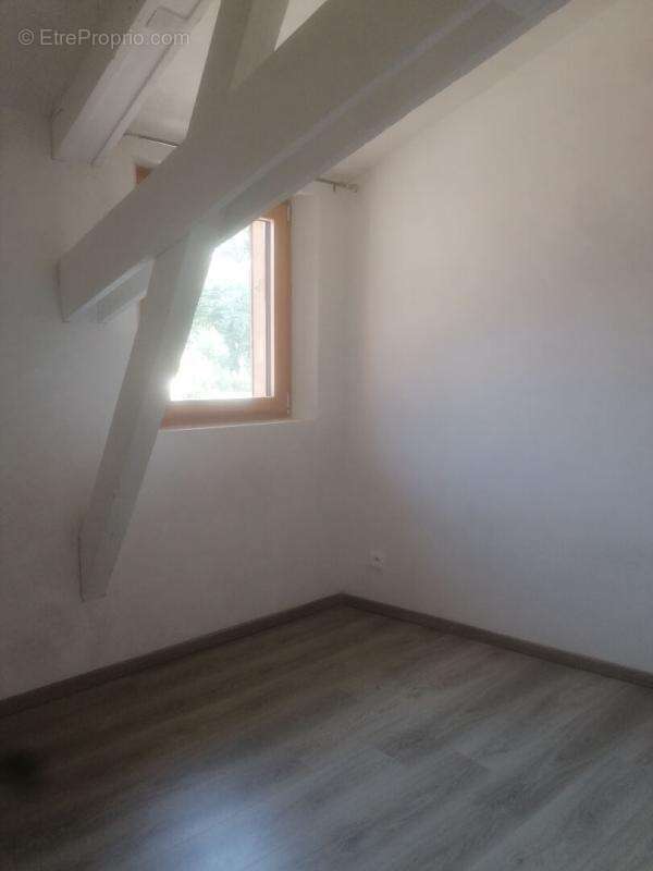 Appartement à GONNEVILLE-LA-MALLET