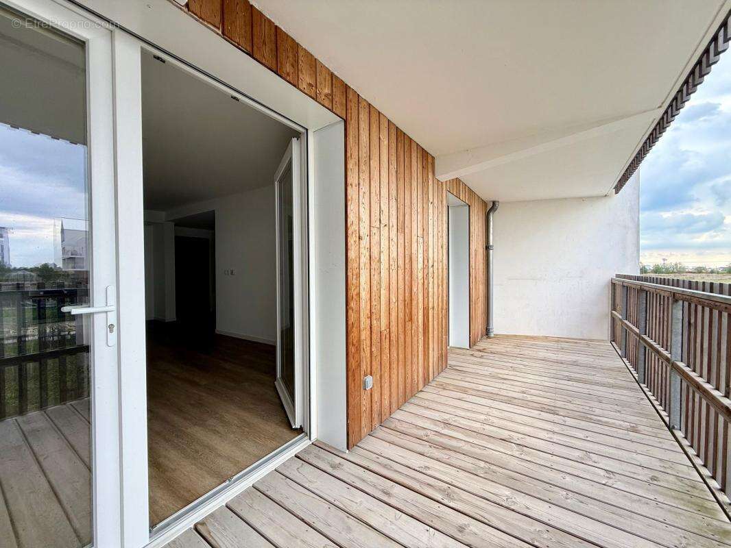 Appartement à LAGORD
