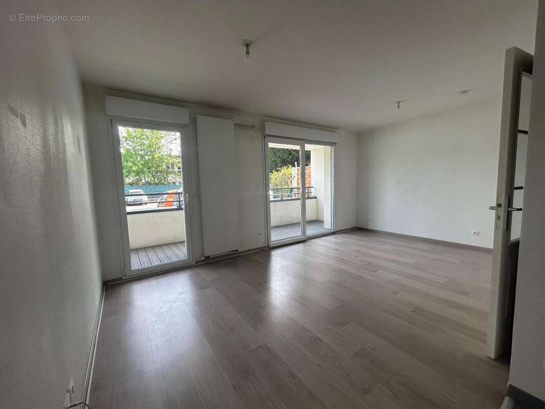   - Appartement à REIMS