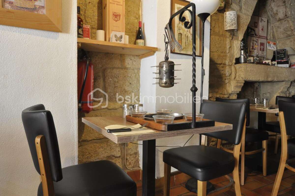 Commerce à REMOULINS