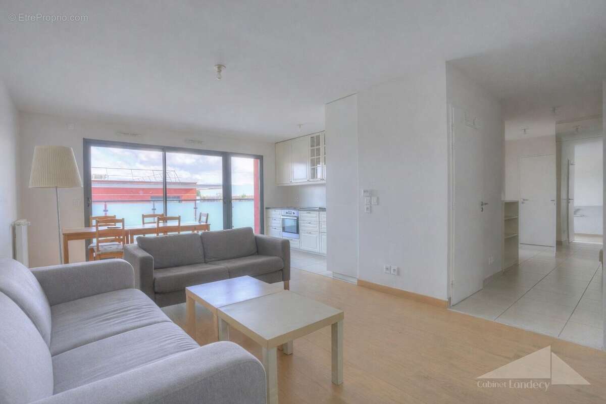 Appartement à FERNEY-VOLTAIRE