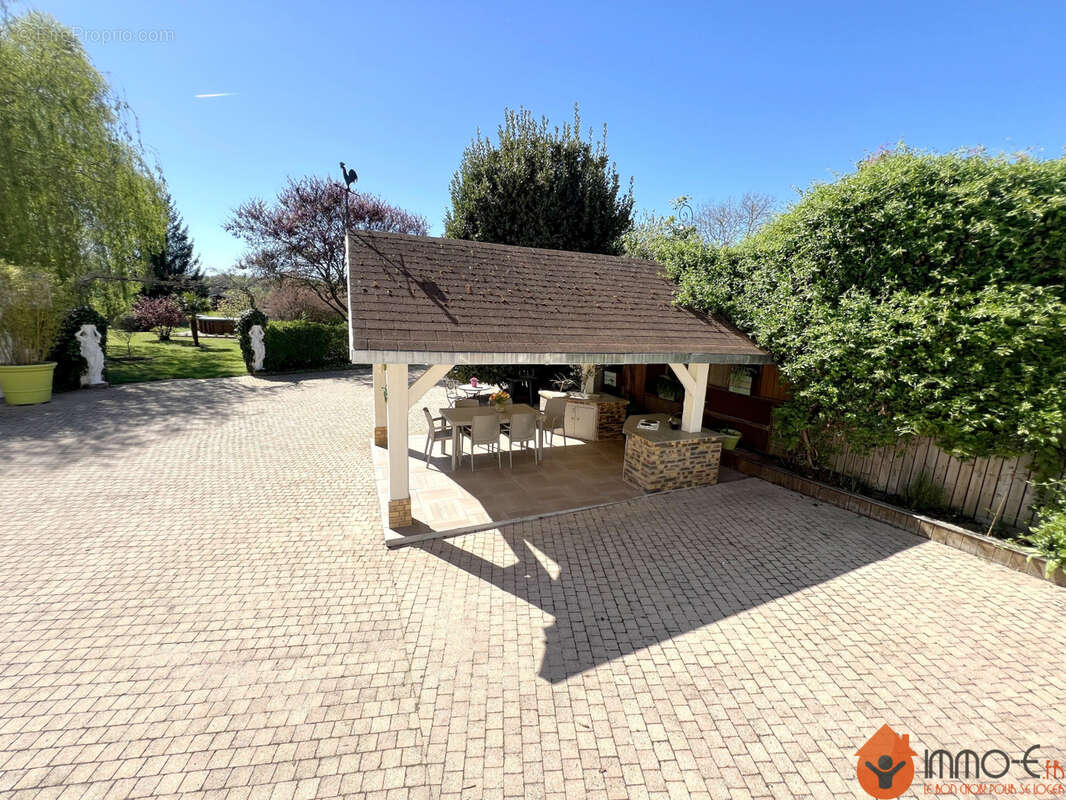 Maison 113 m² à Vignely  - photo 3