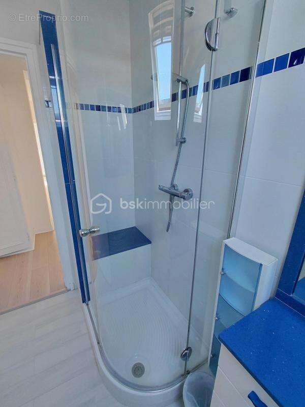 APPARTEMENT 4 chambres , au calme - photo 14