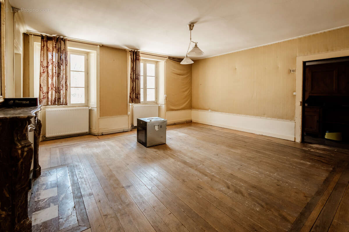 Appartement à JOUGNE