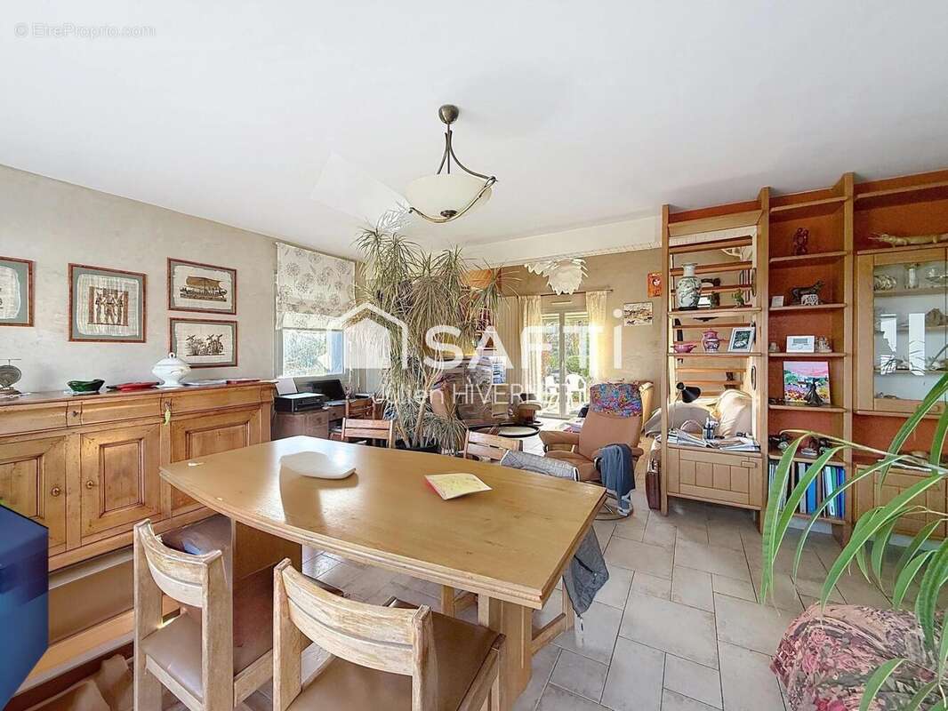 Photo 4 - Maison à SAINT-MARTIN-DES-CHAMPS