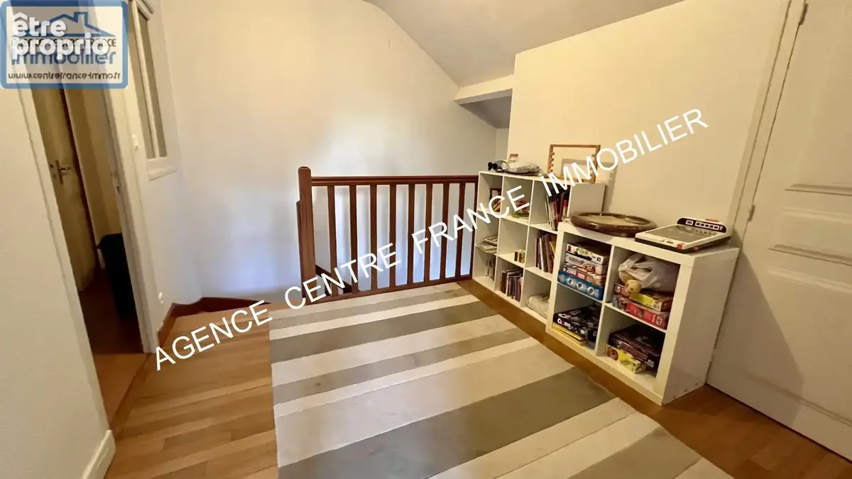 Maison de 7 pièces à Bourges - photo 12