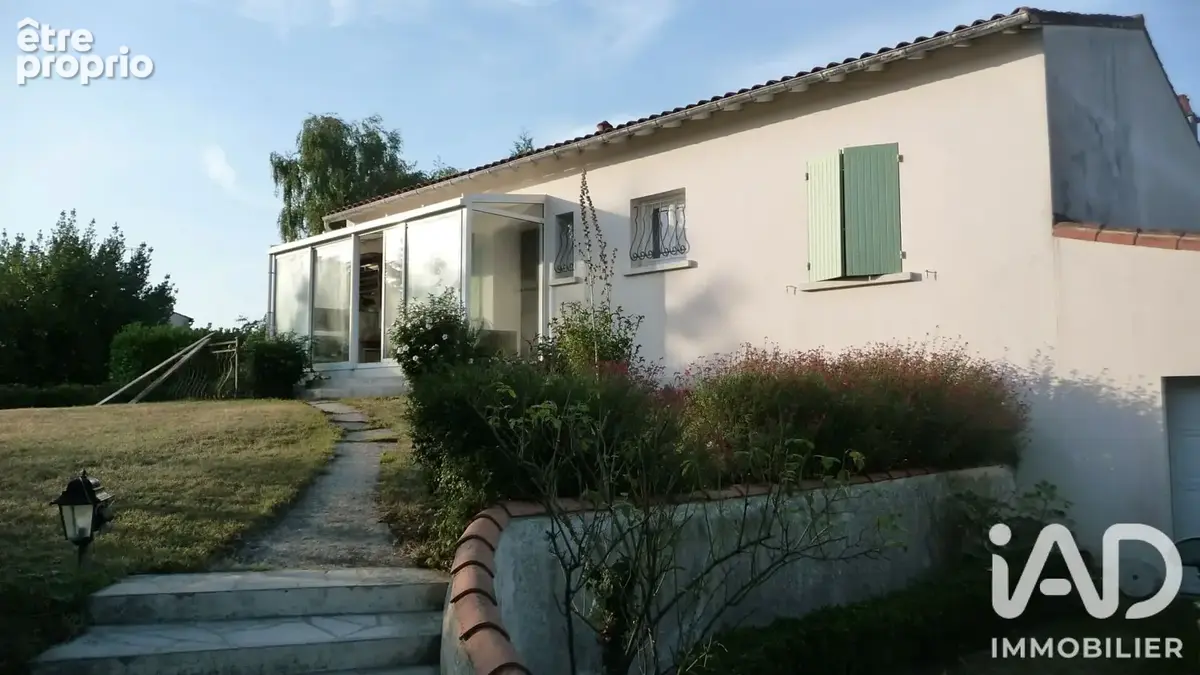 Photo 1 - Maison à SAINT-GEORGES-DES-COTEAUX