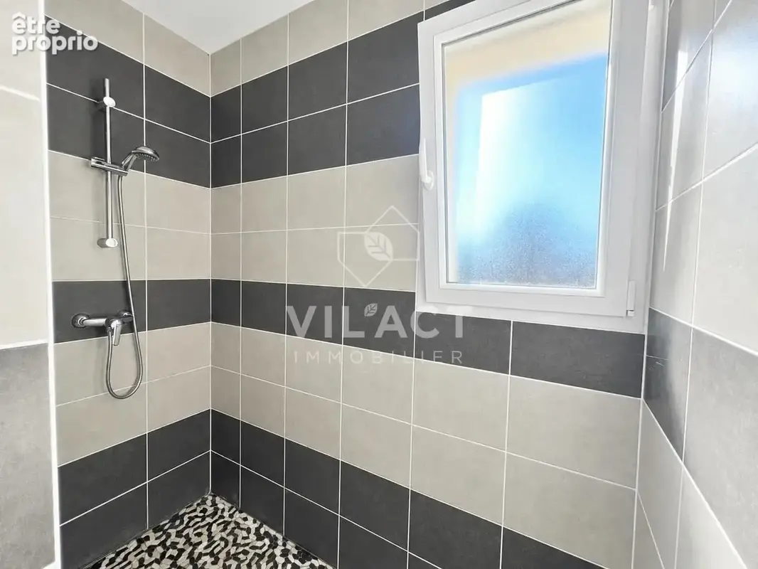 Maison 4 pièces 107 m² à vendre à Sadirac (33670) - photo 8