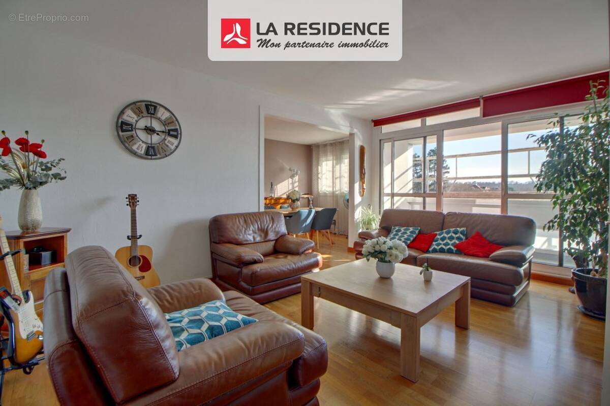 Appartement à PLAISIR