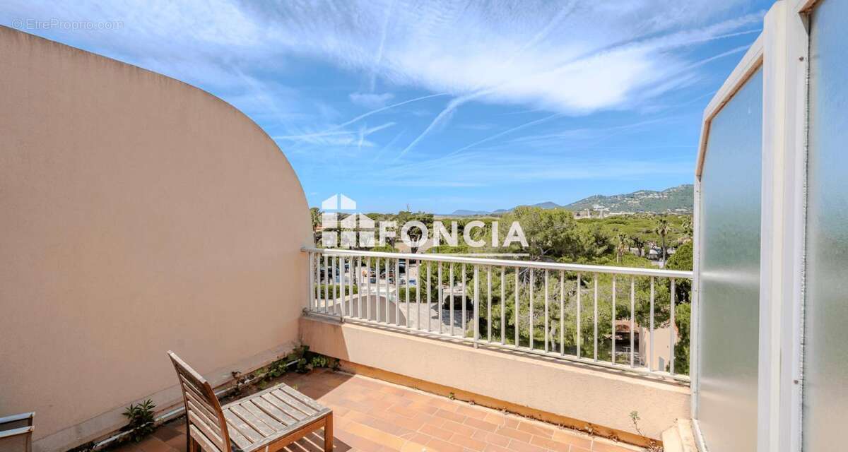 Appartement à HYERES