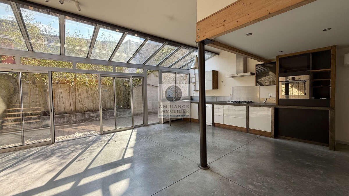 Maison à LIVRON-SUR-DROME