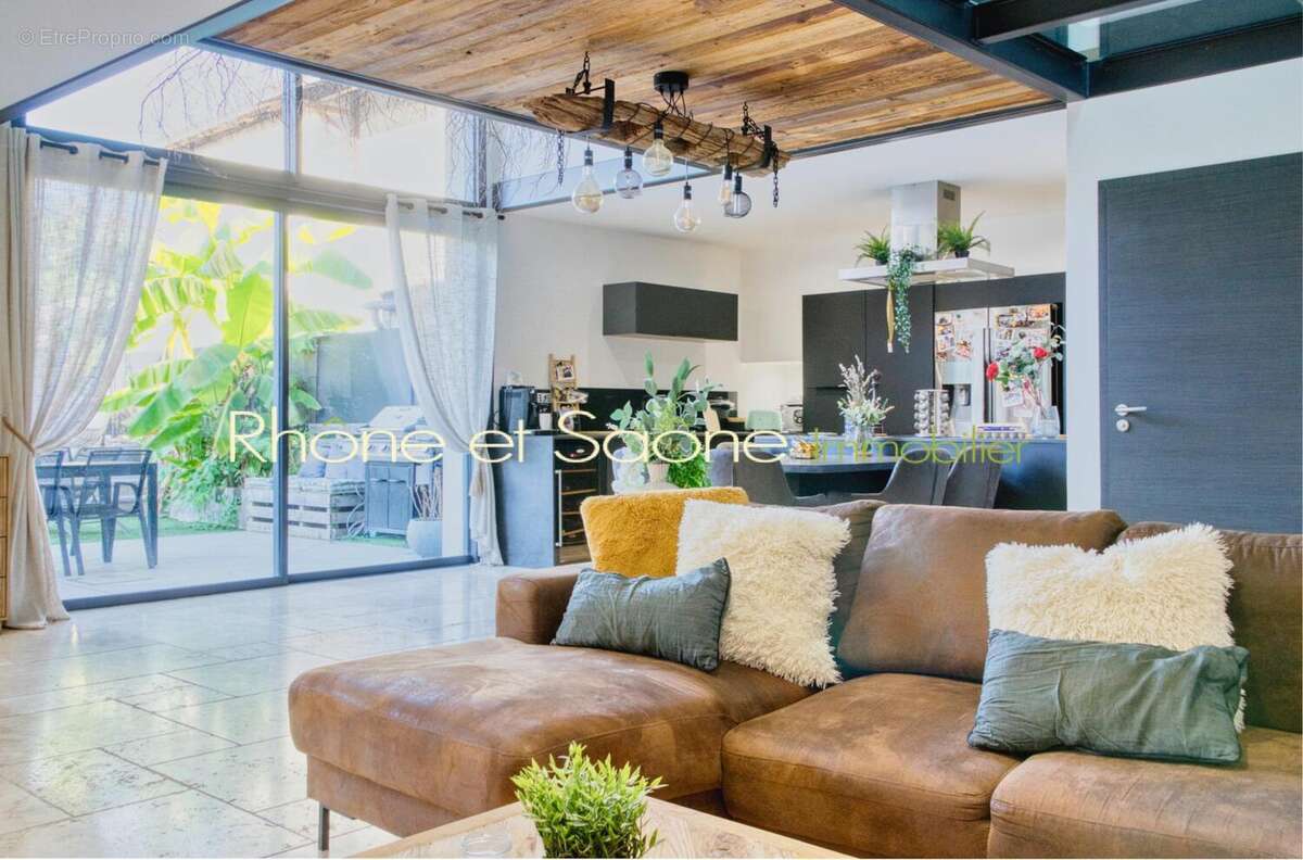 Photo 3 - Maison à FAREINS