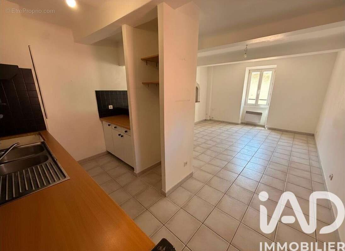 Photo 3 - Appartement à SAINT-ZACHARIE