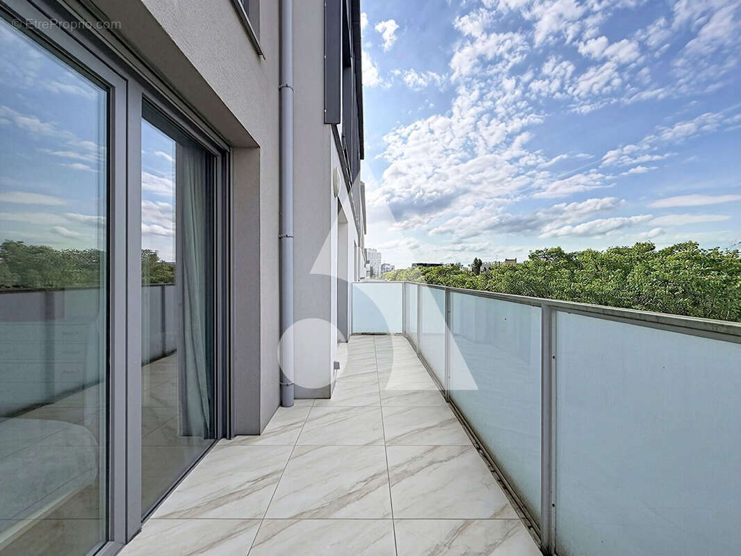 Appartement à RUEIL-MALMAISON