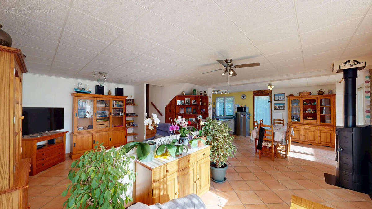 Maison à BREGNIER-CORDON