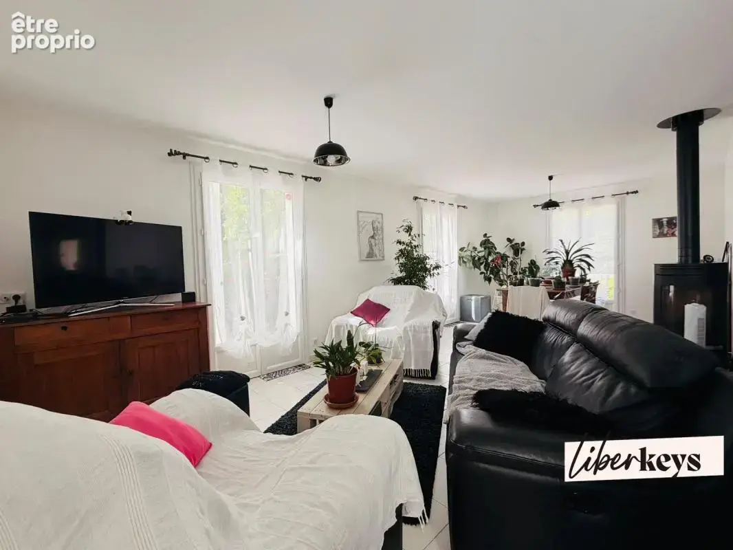  la roche-sur-yon – pavillon 124 m² avec logement indépendant – un bien à fort potentiel - photo 2