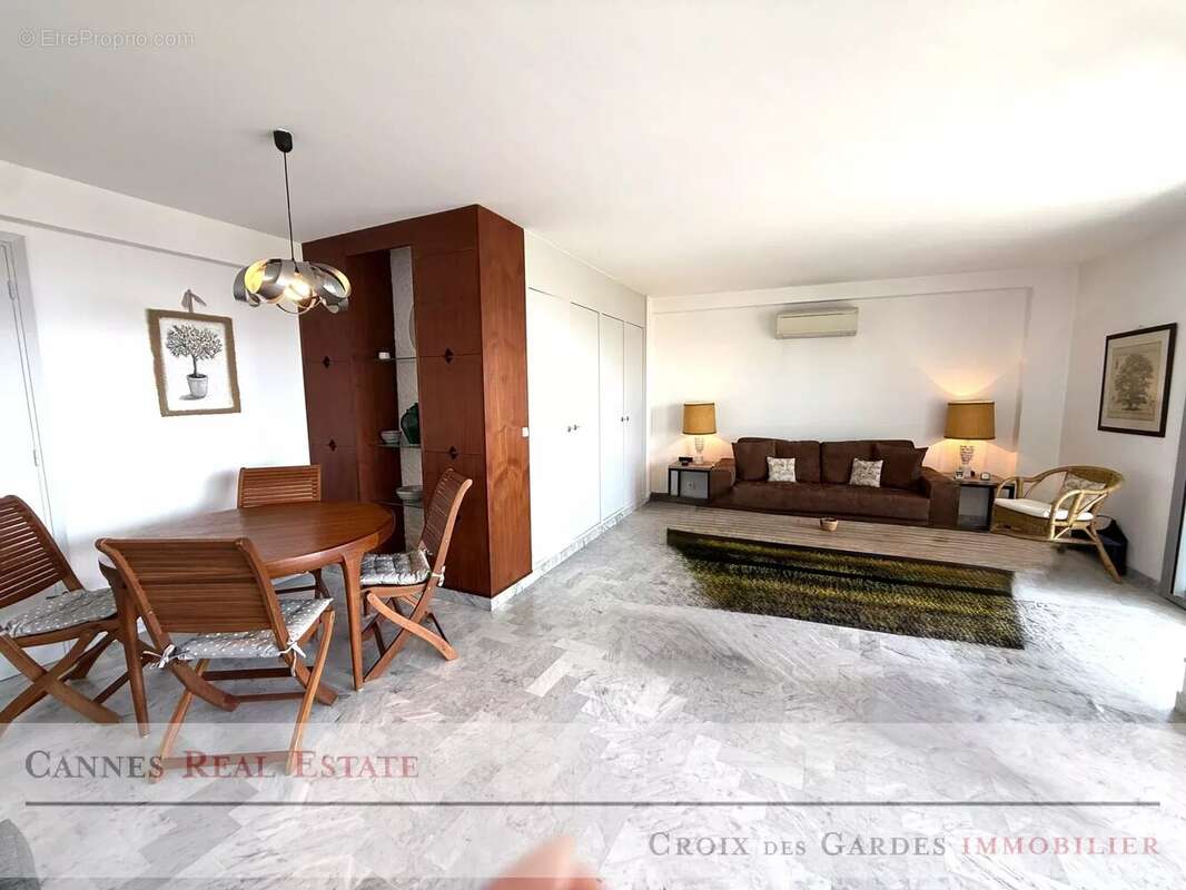 Appartement à CANNES