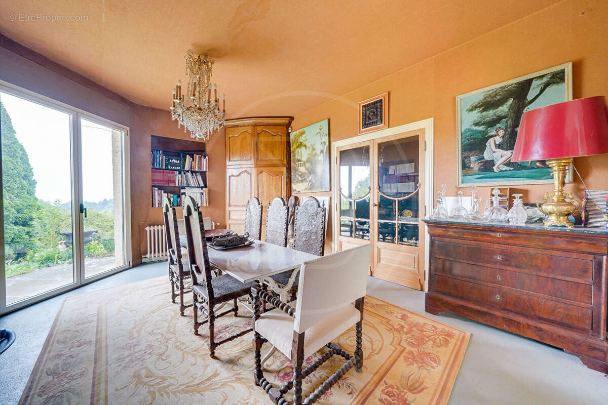 Maison à QUINSAC