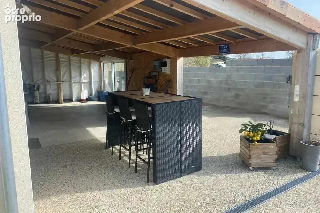 maison contemporaine alliant élégance et espace de vie - photo 3
