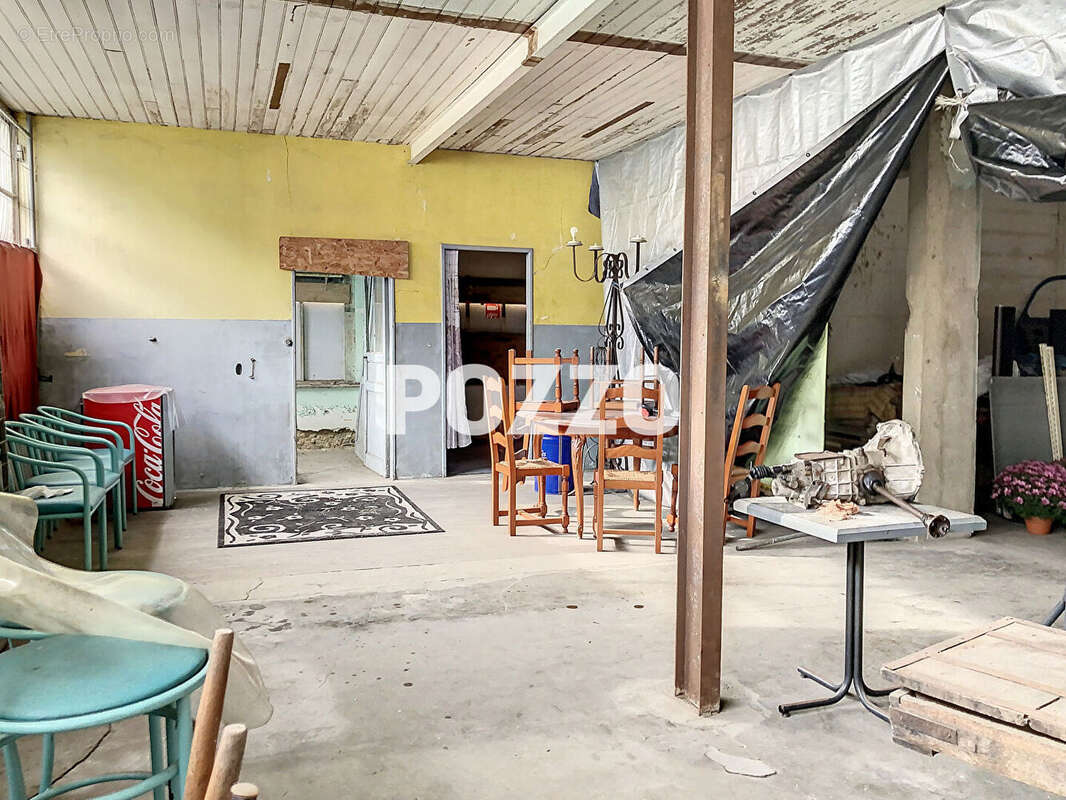 A Vendre - Pontorson - Immeuble 450 m² - centre-ville - photo 3