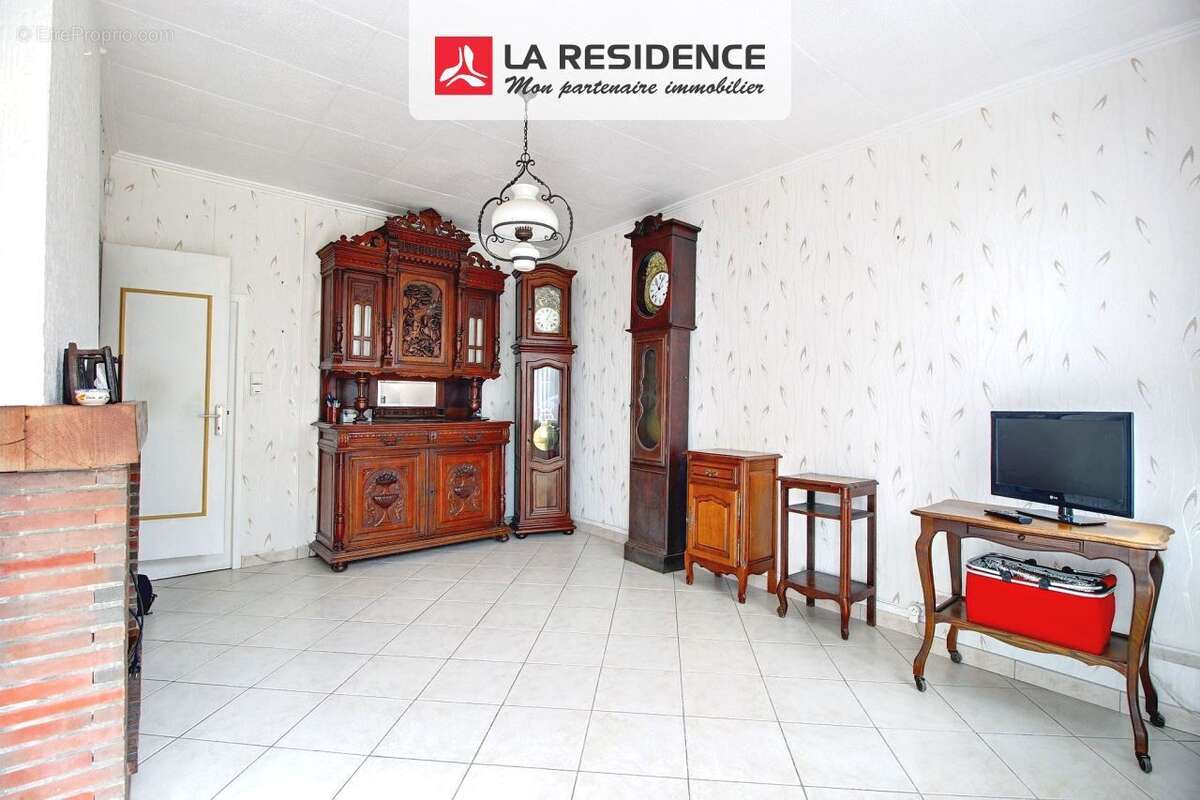 Maison à SAINT-ETIENNE-DU-ROUVRAY