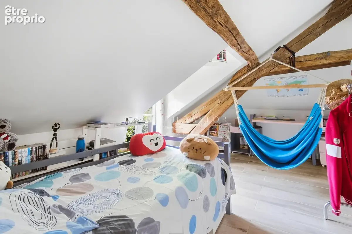 Maison familiale de 130 m2 avec jardin centre de Saint-Germain-en-Laye - photo 18