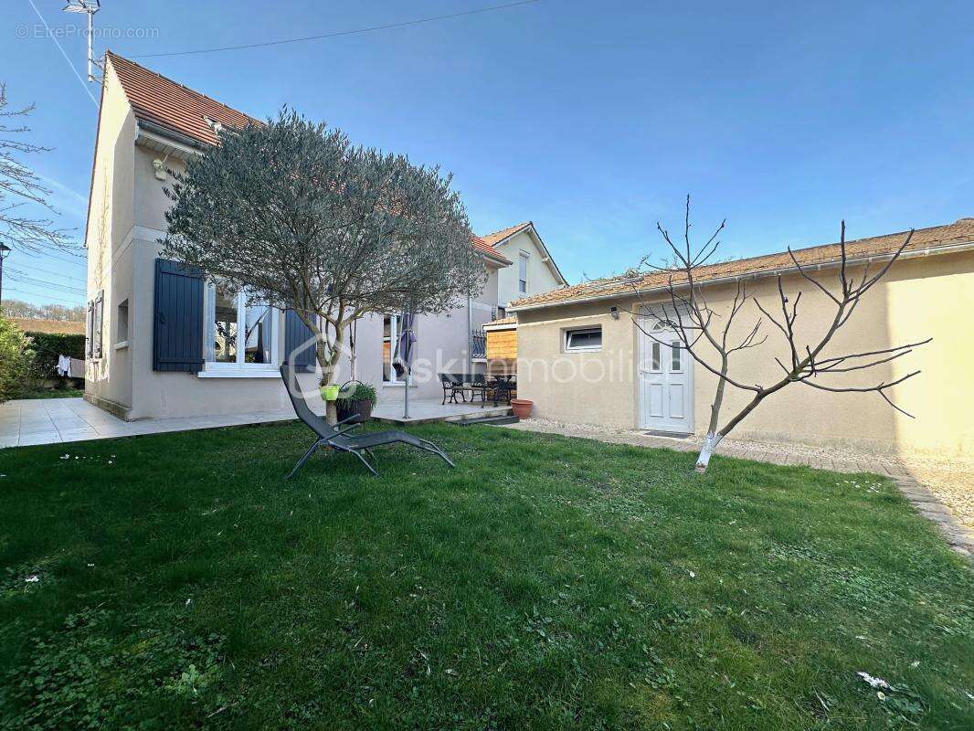 Maison à BUTRY-SUR-OISE